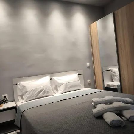 Διαμέρισμα Urban Luxury Side 1